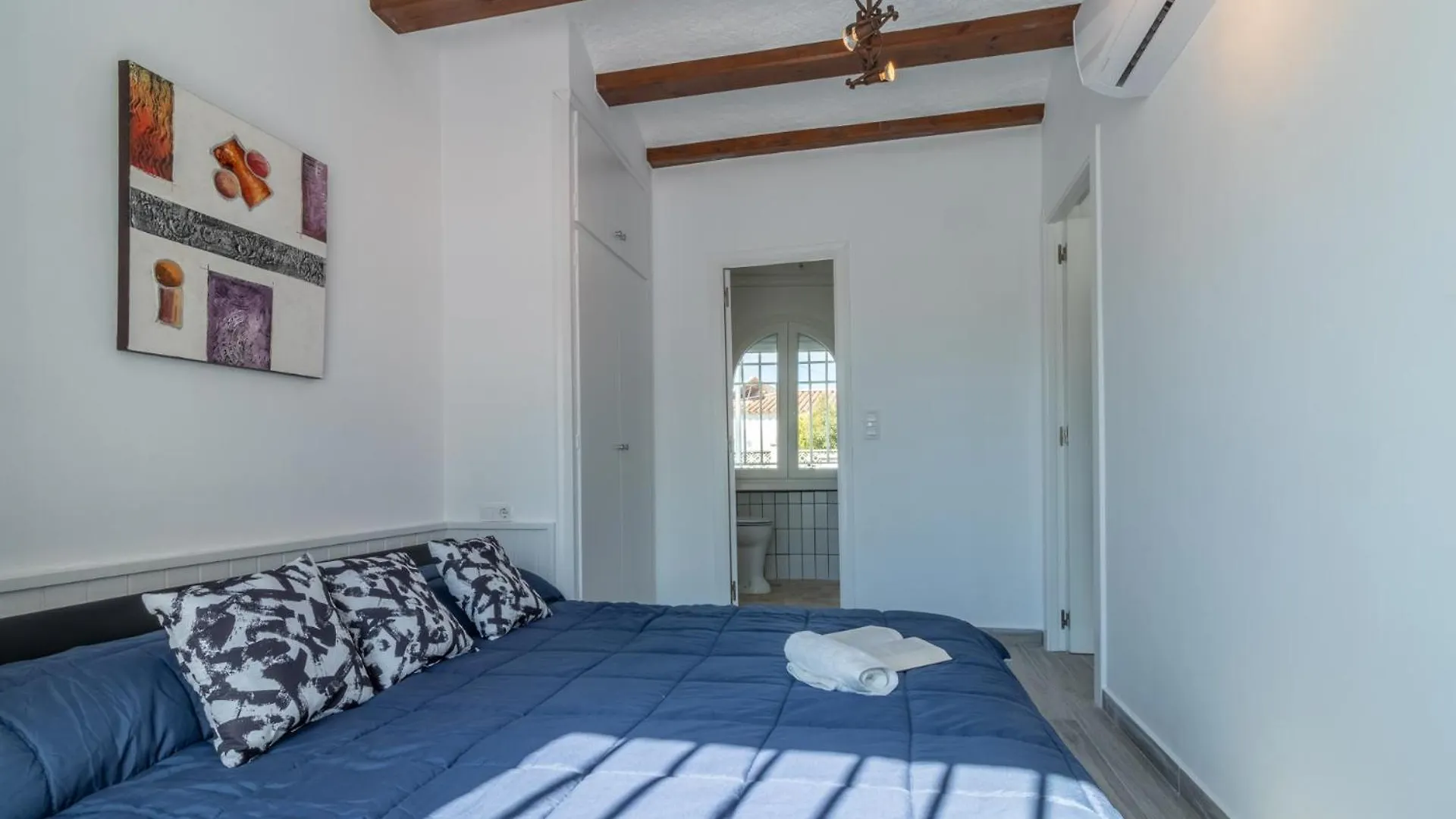 Goldhome - Montgri - Piscina Climatizada Empuriabrava Βίλα