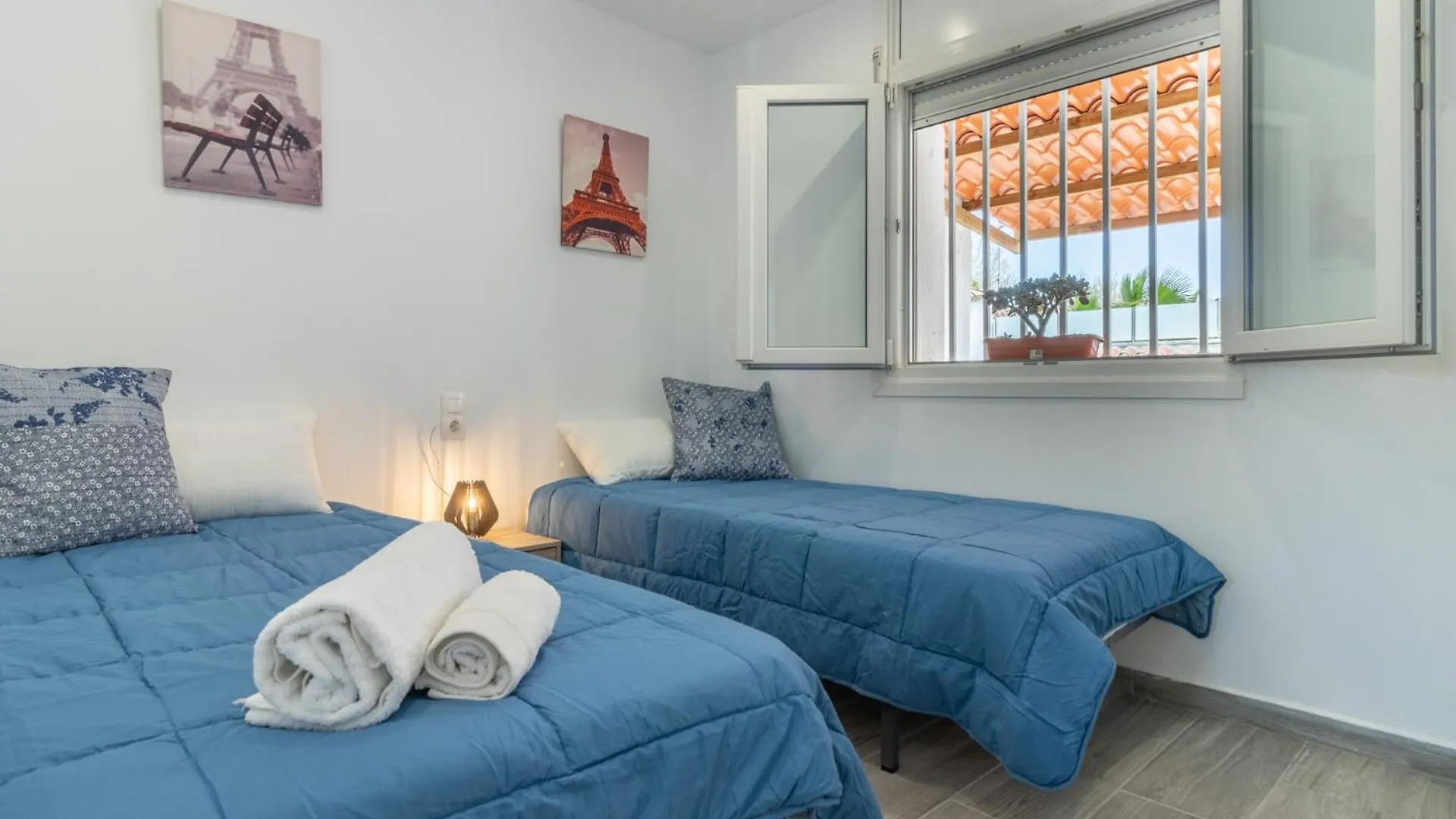 Goldhome - Montgri - Piscina Climatizada Empuriabrava