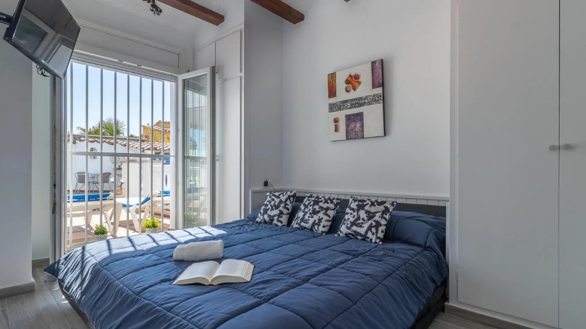 Βίλα Goldhome - Montgri - Piscina Climatizada Empuriabrava