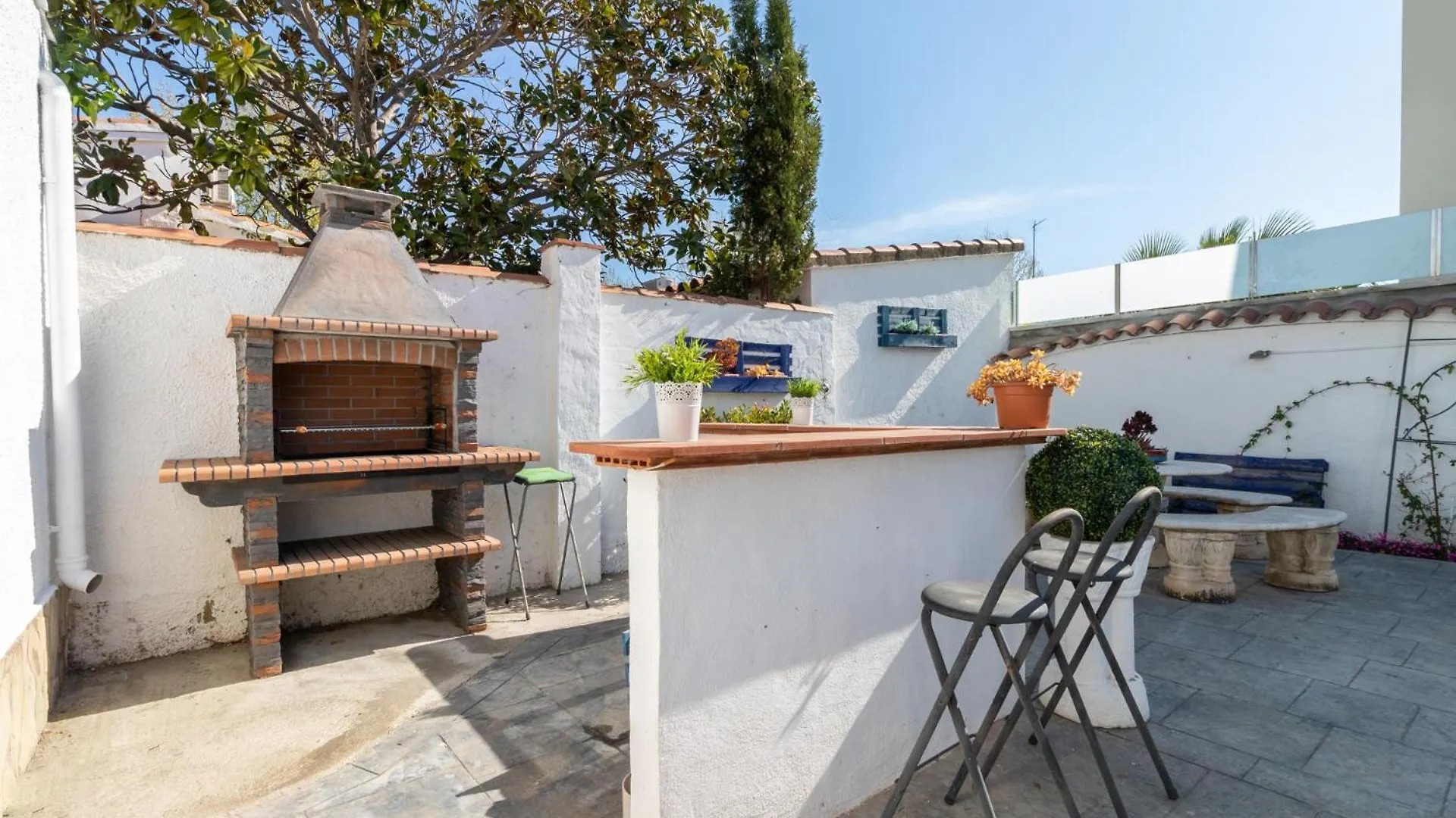 Βίλα Goldhome - Montgri - Piscina Climatizada Empuriabrava