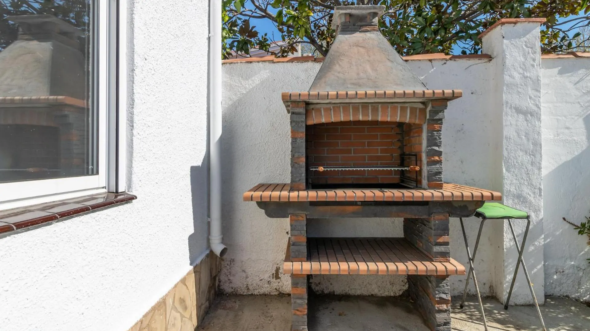 Goldhome - Montgri - Piscina Climatizada Empuriabrava Βίλα