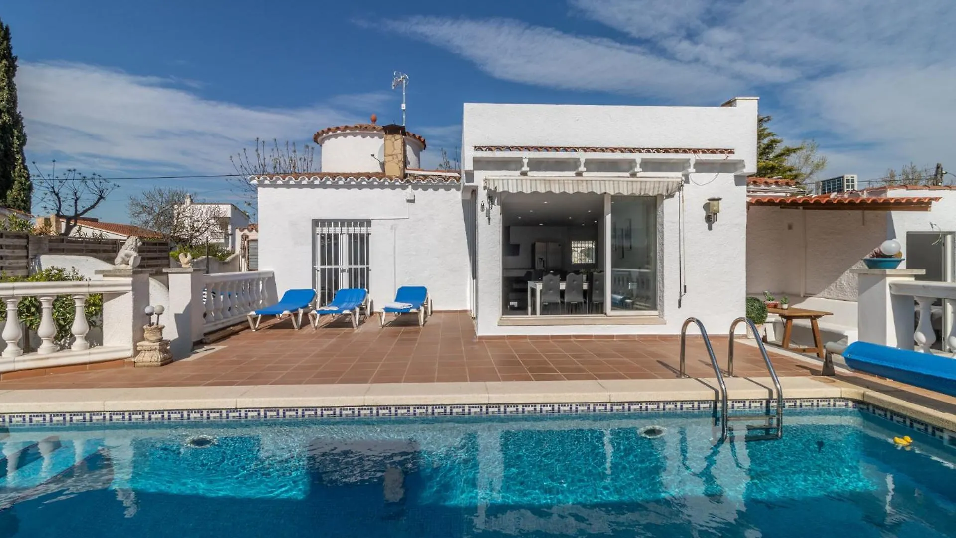 Βίλα Goldhome - Montgri - Piscina Climatizada Empuriabrava