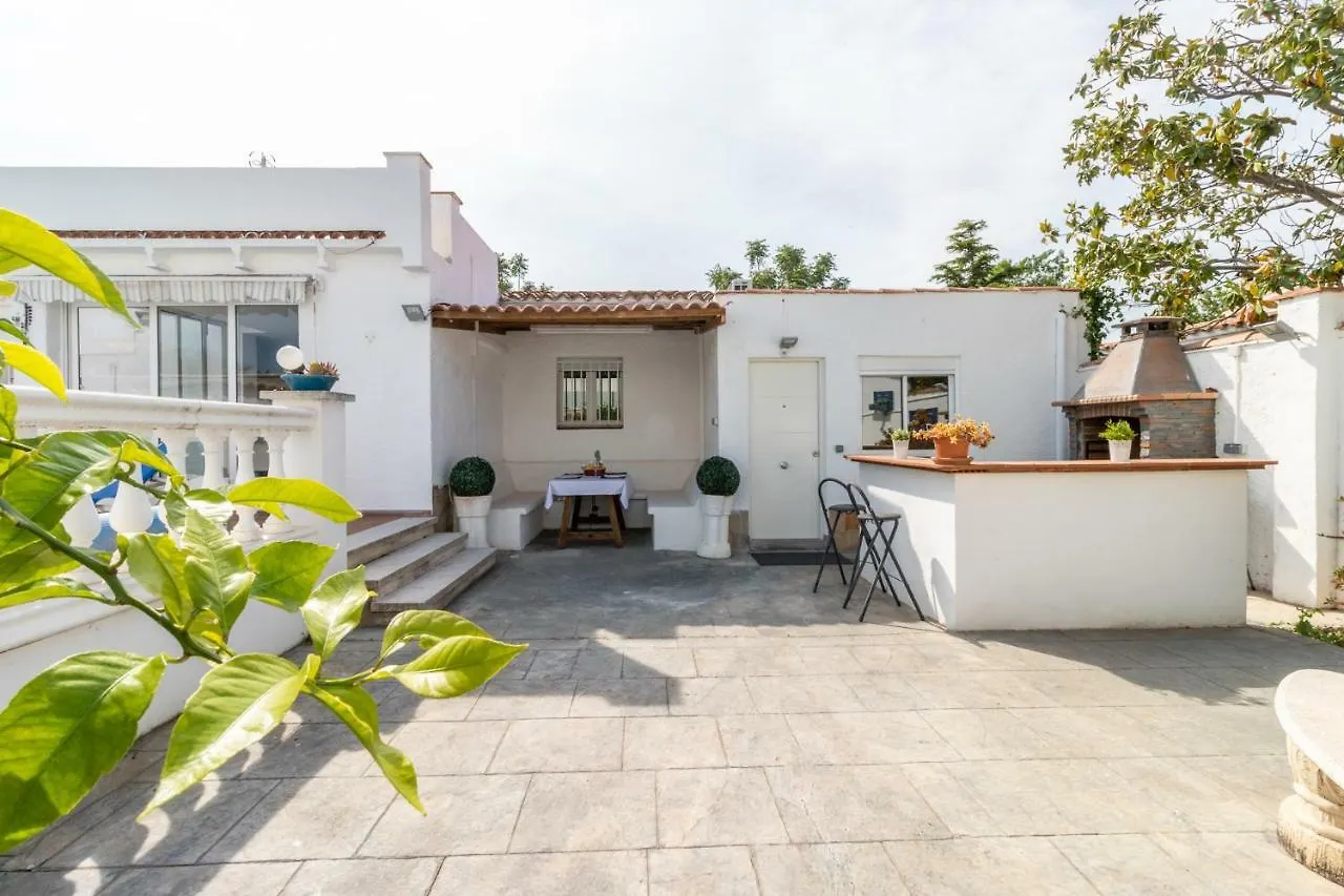 Goldhome - Montgri - Piscina Climatizada Empuriabrava Βίλα