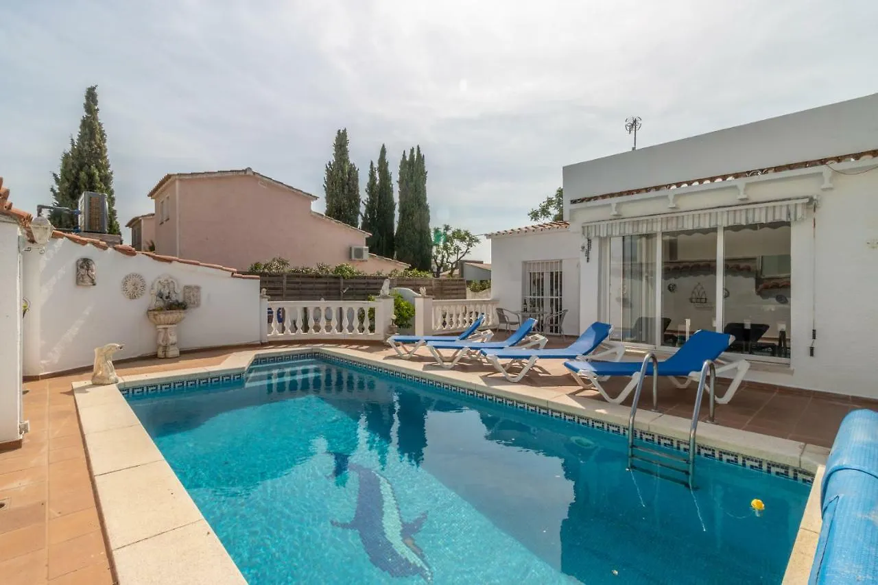 Goldhome - Montgri - Piscina Climatizada Empuriabrava 0*,  Ισπανία