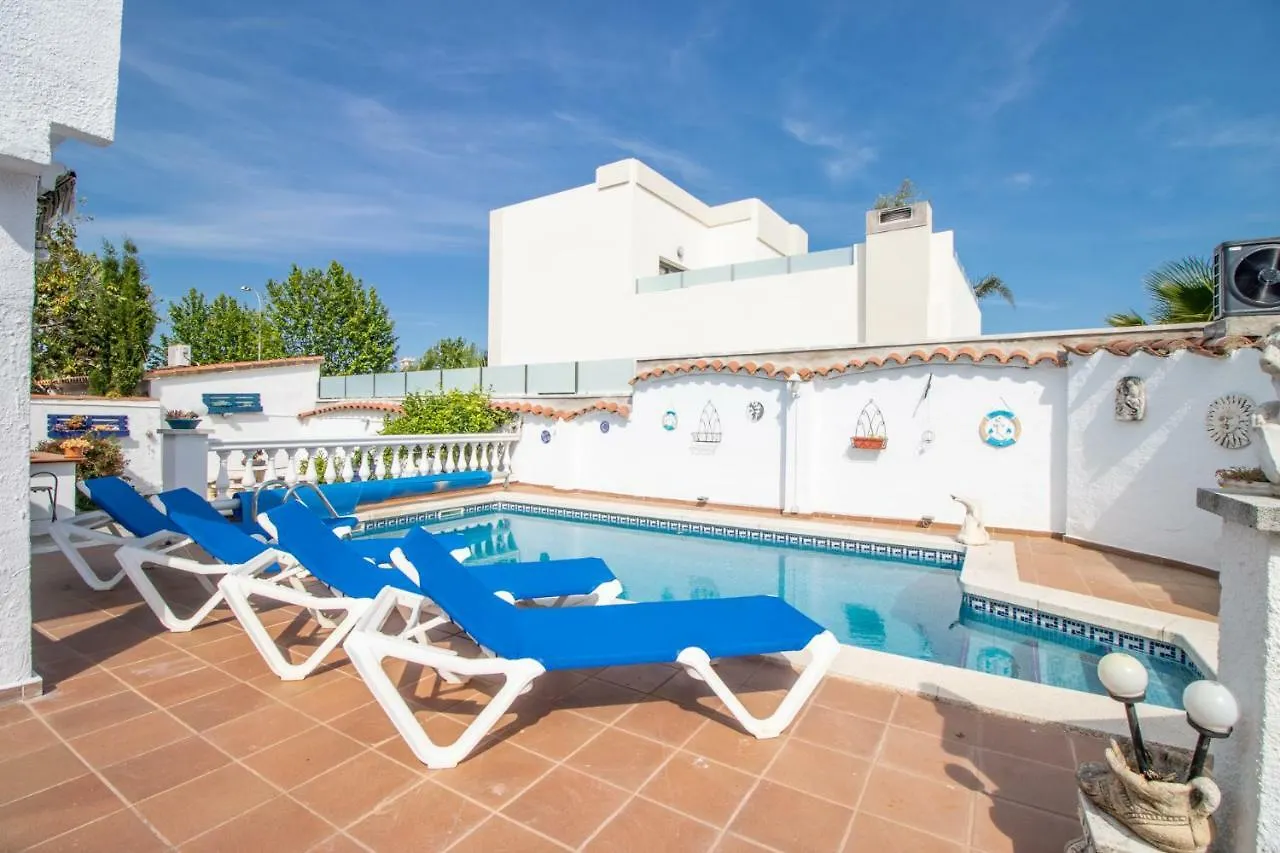 Βίλα Goldhome - Montgri - Piscina Climatizada Empuriabrava